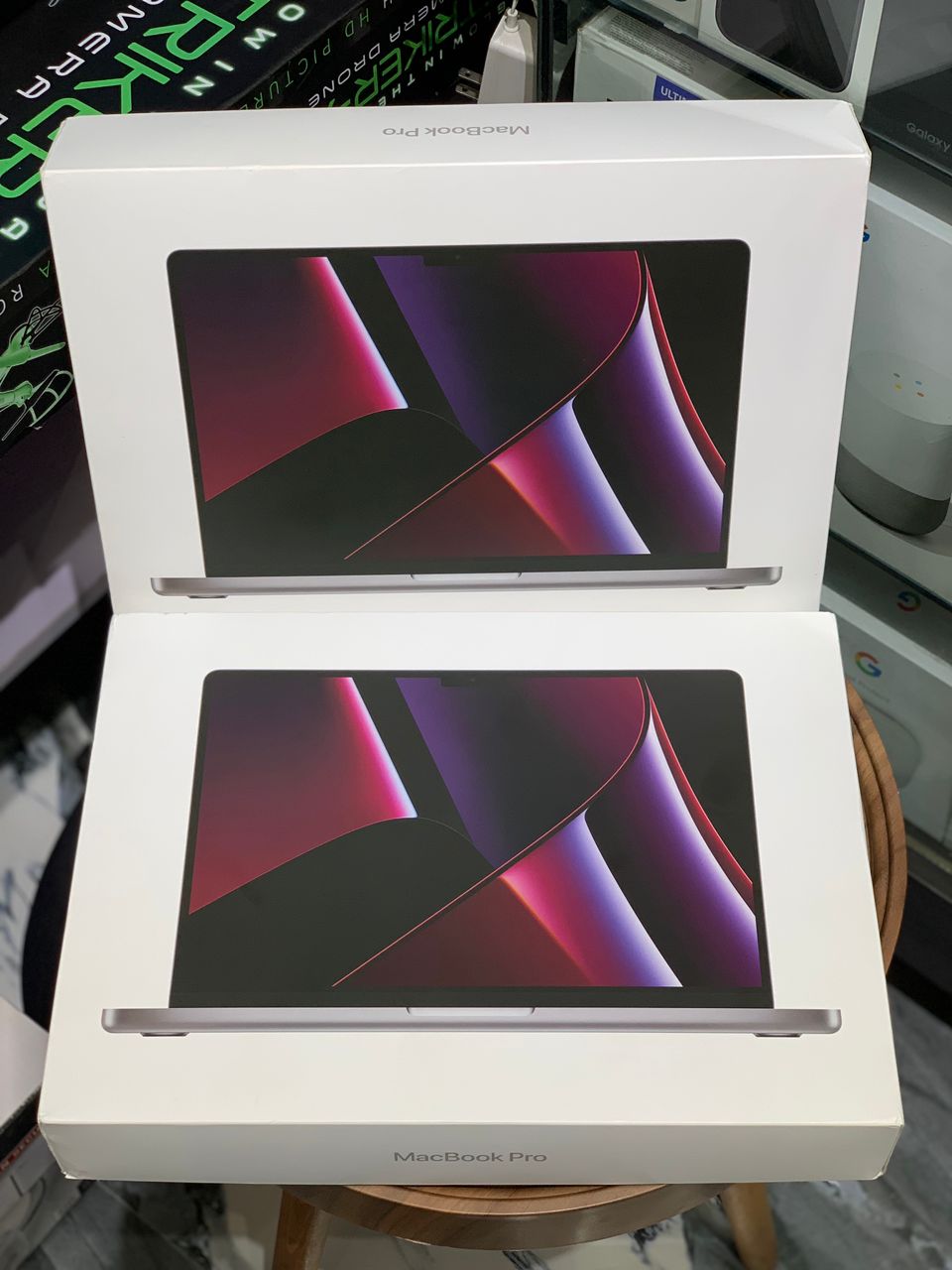 Macbook Pro with apple M2 Pro Chip